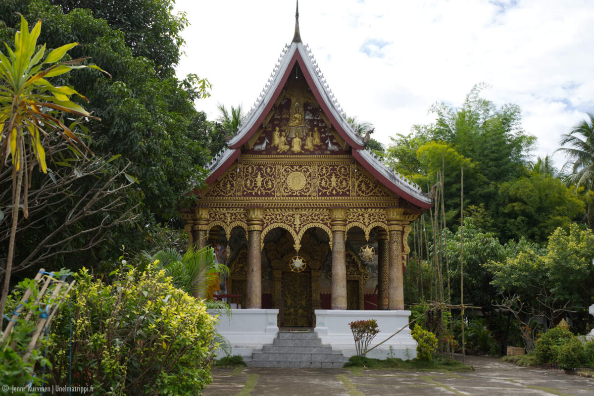 Laos: Temppelikierros Luang Prabangissa